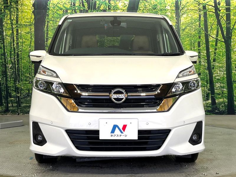 2016 Nissan Serena DAA-GC27 (UW-6a9f7c14a24d0)[16]