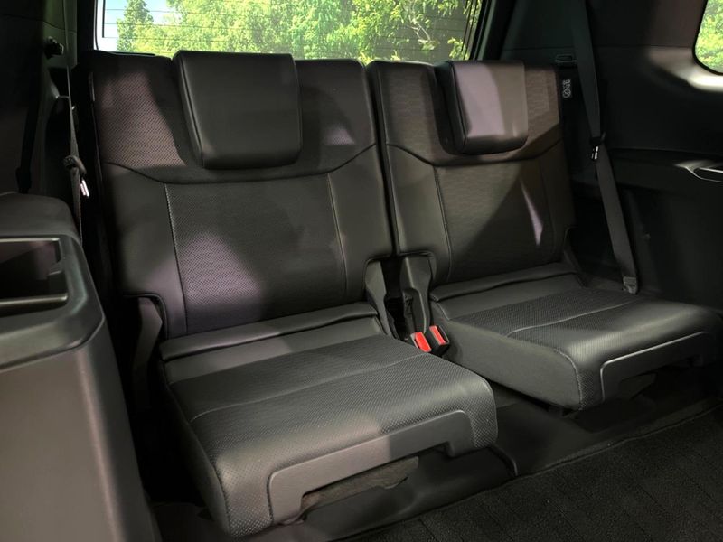 2025 Toyota Land Cruiser 250 3DA-GDJ250W (UW-6a9f7c1c5495f)[9]