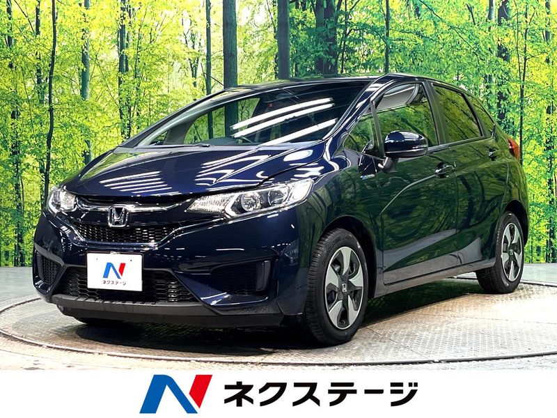 2016 Honda Fit Hybrid DAA-GP5 (UW-6a9f7c3ae1029)[3]