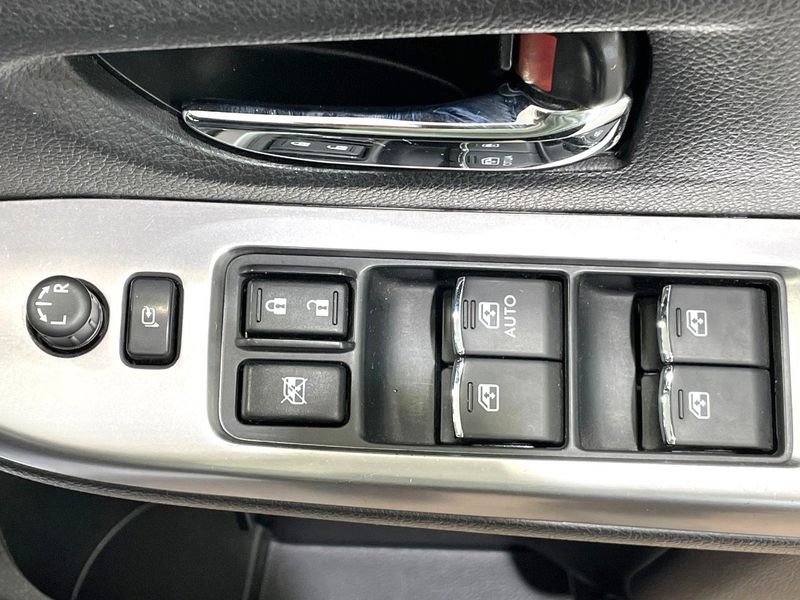 2015 Subaru Impreza Sport DBA-GP7 (UW-6a9f7c3d90f77)[8]