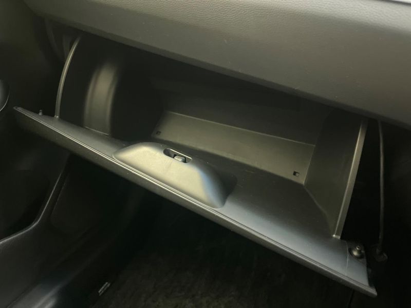 2015 Honda SHUTTLE DAA-GP7 (UW-6a9f7c3df35d4)[28]