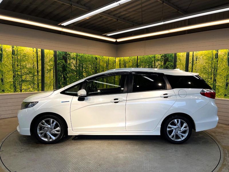 2018 Honda SHUTTLE DAA-GP7 (UW-6a9f7c3f327d2)[13]