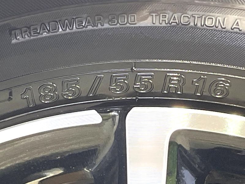 2022 Honda Fit 6AA-GR3 (UW-6a9f7c42d8b90)[6]