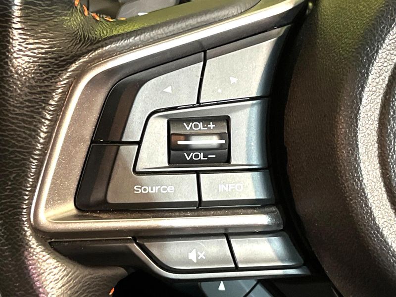 2017 Subaru XV DBA-GT7 (UW-6a9f7c4f6a384)[26]
