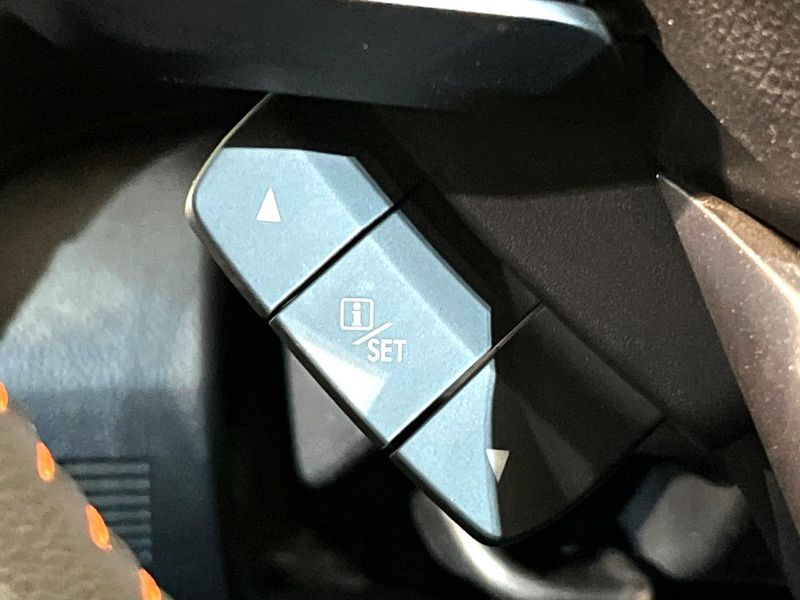 2017 Subaru XV DBA-GT7 (UW-6a9f7c4f6a384)[27]