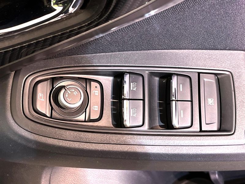 2017 Subaru XV DBA-GT7 (UW-6a9f7c4f6a384)[7]