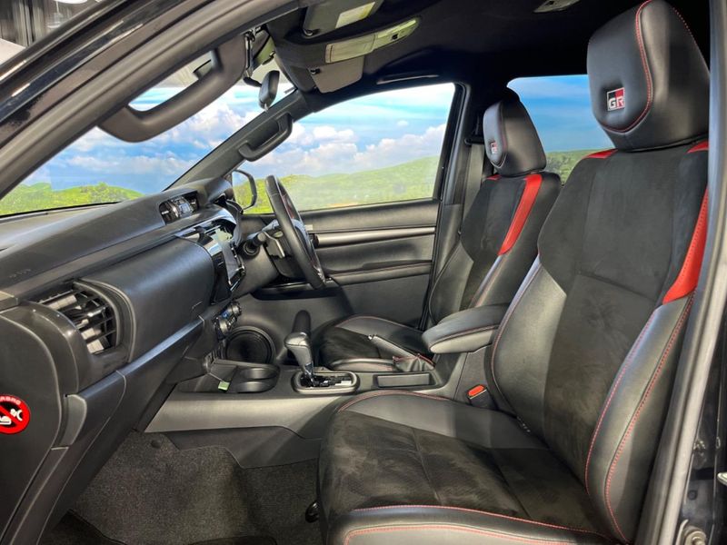 2022 Toyota Hilux 3DF-GUN125 (UW-6a9f7c577c934)[22]