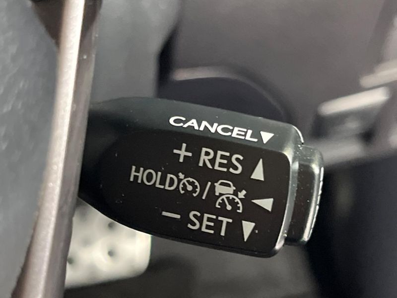 2022 Toyota Hilux 3DF-GUN125 (UW-6a9f7c577c934)[29]
