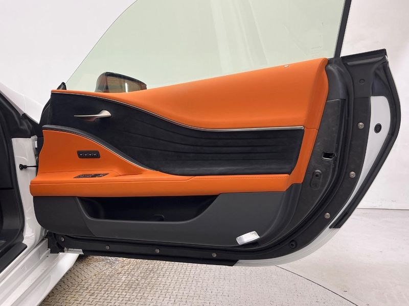 2020 Lexus LC 6AA-GWZ100 (UW-6a9f7c5c080ac)[29]