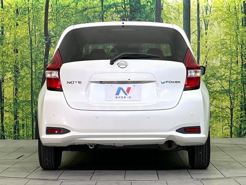 2017 Nissan Note DAA-HE12 (UW-6a9f7c685b81b)[17]
