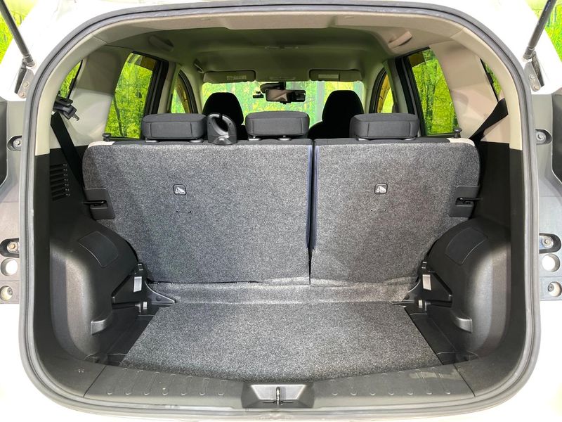 2017 Nissan Note DAA-HE12 (UW-6a9f7c685b81b)[18]