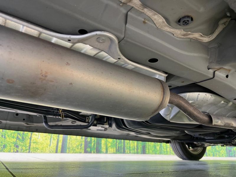 2015 Honda N-BOX CUSTOM DBA-JF1 (UW-6a9f7ca20d1da)[27]