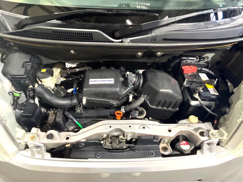2016 Honda N-BOX DBA-JF1 (UW-6a9f7ca434138)[11]