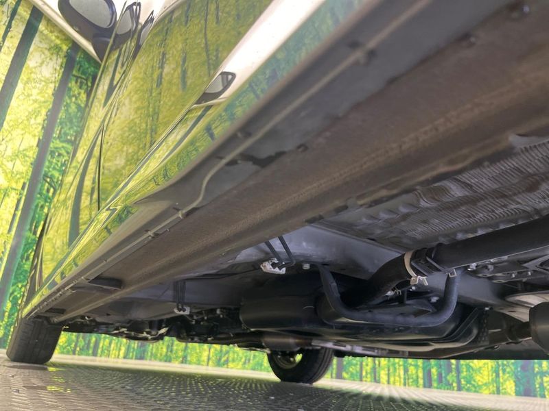2018 Honda N-BOX CUSTOM DBA-JF3 (UW-6a9f7cb10dffa)[7]