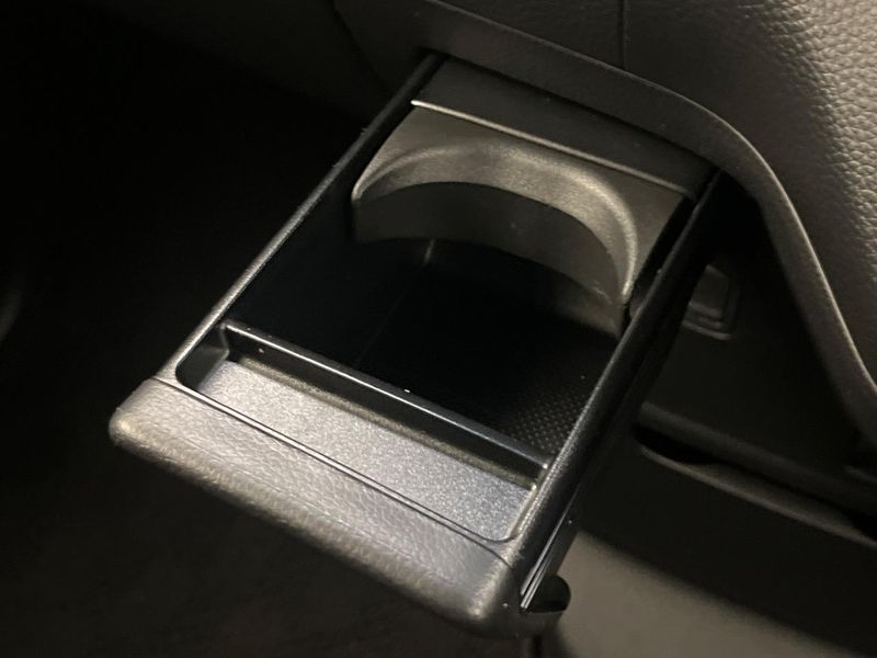 2018 Honda N-BOX CUSTOM DBA-JF3 (UW-6a9f7cb10dffa)[29]
