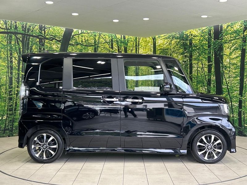2020 Honda N-BOX CUSTOM 6BA-JF3 (UW-6a9f7cb7717c5)[23]