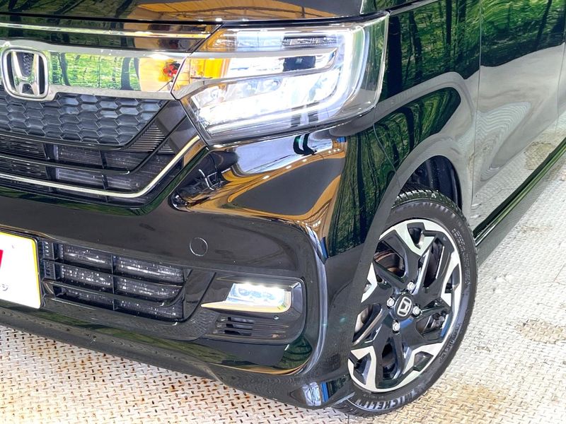 2020 Honda N-BOX CUSTOM 6BA-JF3 (UW-6a9f7cbb712dd)[11]