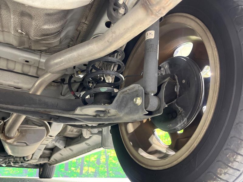 2014 Honda N-WGN Custom DBA-JH1 (UW-6a9f7ceef360e)[19]