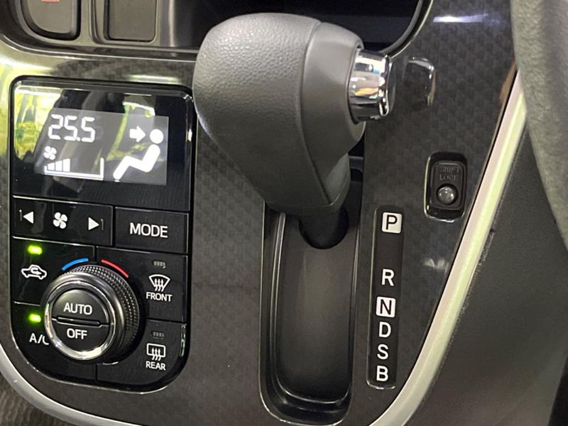 2018 Daihatsu Move DBA-LA160S (UW-6a9f7d2b6656d)[18]