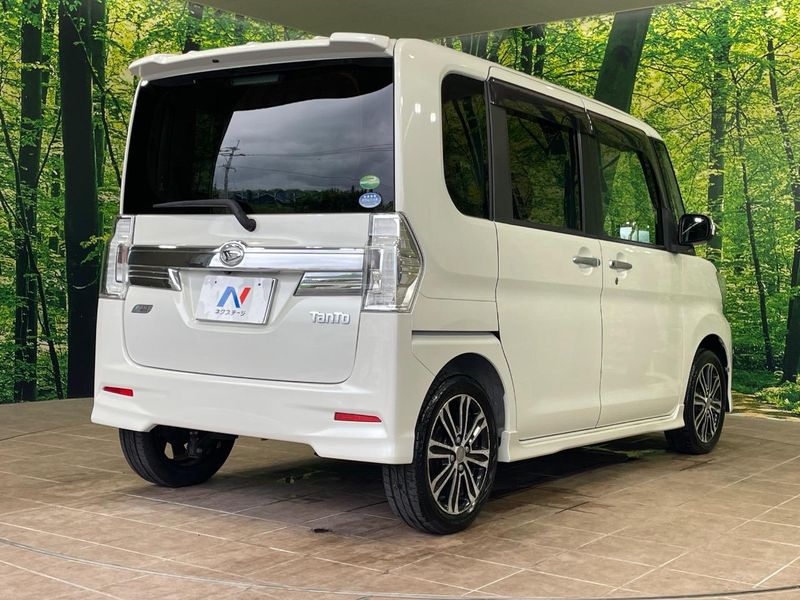 2014 Daihatsu Tanto DBA-LA600S (UW-6a9f7d3d1535e)[14]