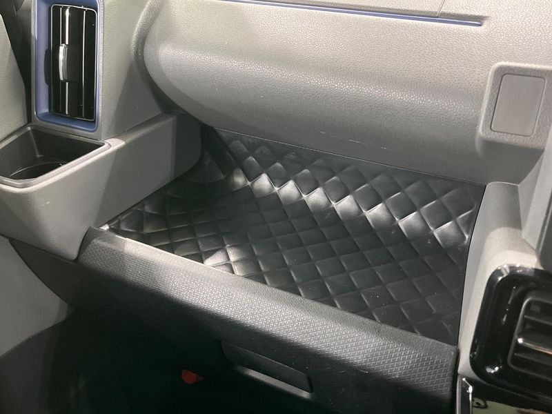 2019 Daihatsu Tanto 6BA-LA650S (UW-6a9f7d49beeea)[28]
