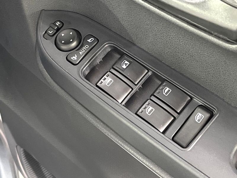 2021 Daihatsu Tanto 6BA-LA650S (UW-6a9f7d4b8e632)[10]