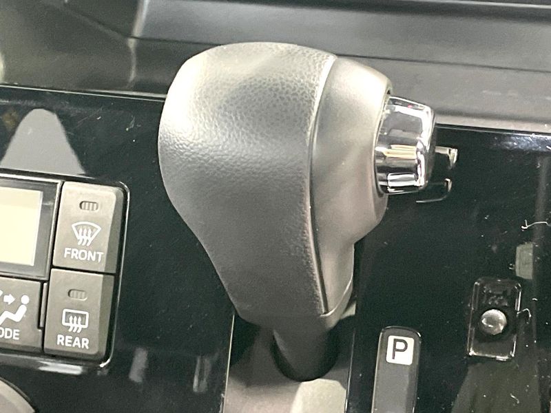 2018 Daihatsu Wake DBA-LA700S (UW-6a9f7d58635dc)[19]