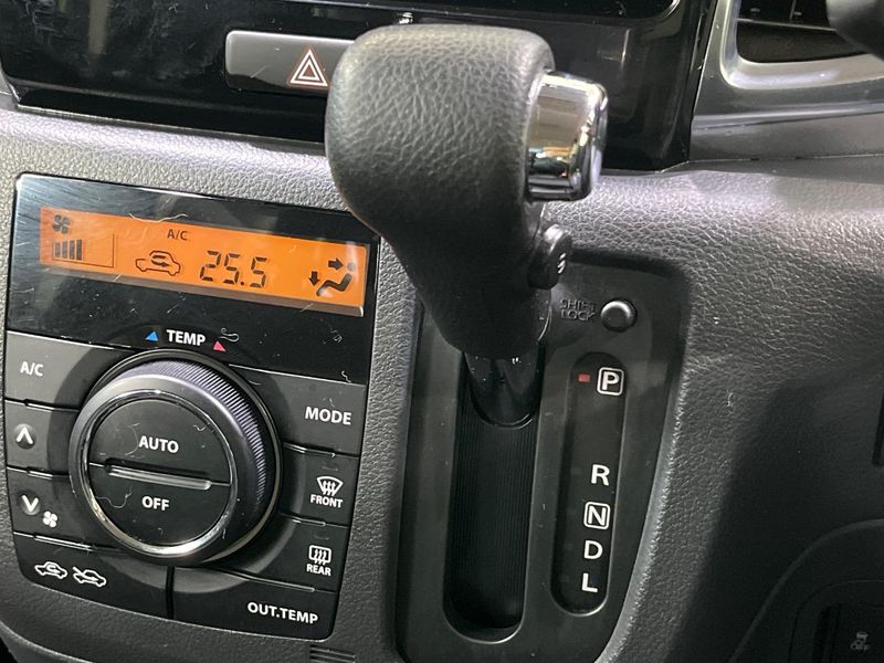 2015 Suzuki Spacia Custom DBA-MK32S (UW-6a9f7db13fbaf)[25]