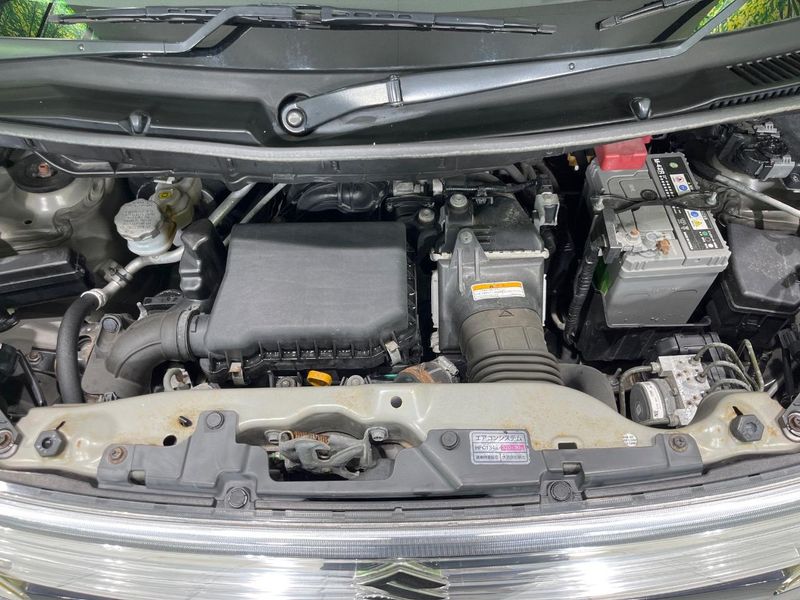 2014 Suzuki Spacia Custom DBA-MK32S (UW-6a9f7db203322)[4]