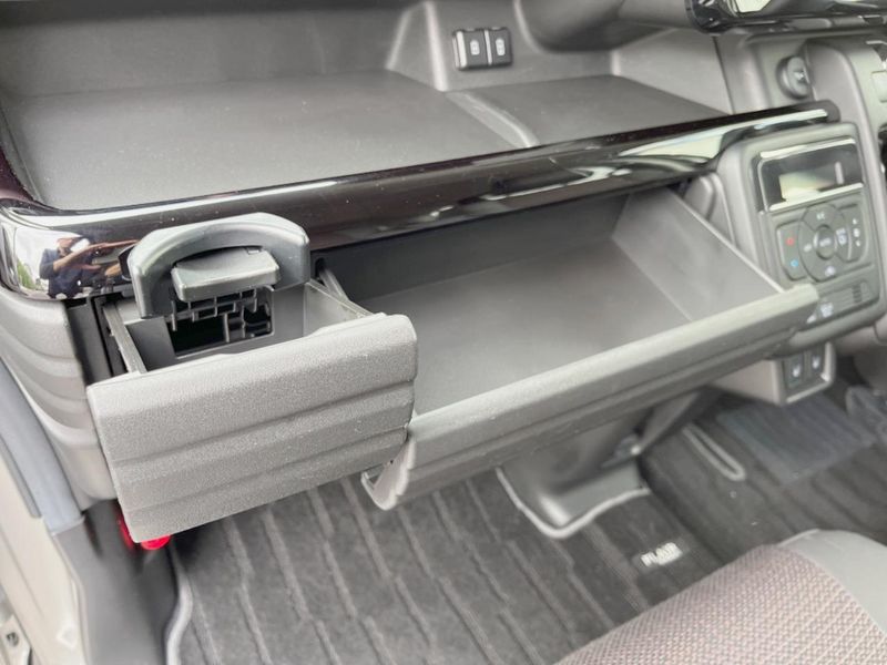 2024 Mazda Flair Wagon Custom Style 4AA-MM54S (UW-6a9f7dd0b4704)[16]