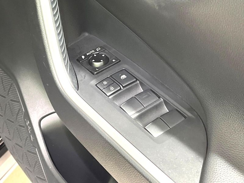 2021 Toyota RAV4 6BA-MXAA54 (UW-6a9f7e0231b06)[25]