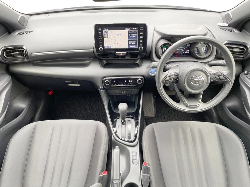 2021 Toyota Yaris 6AA-MXPH15 (UW-6a9f7e1061b11)[25]