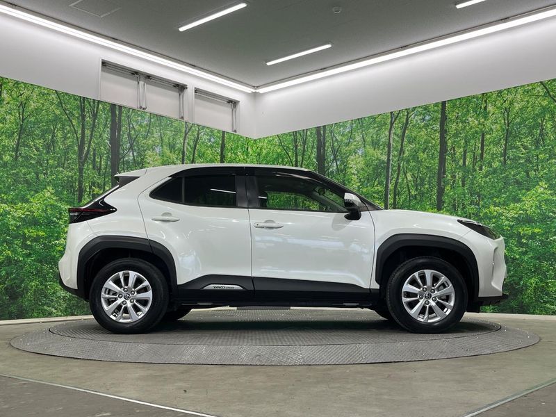 2022 Toyota Yaris Cross 6AA-MXPJ15 (UW-6a9f7e1d18192)[23]