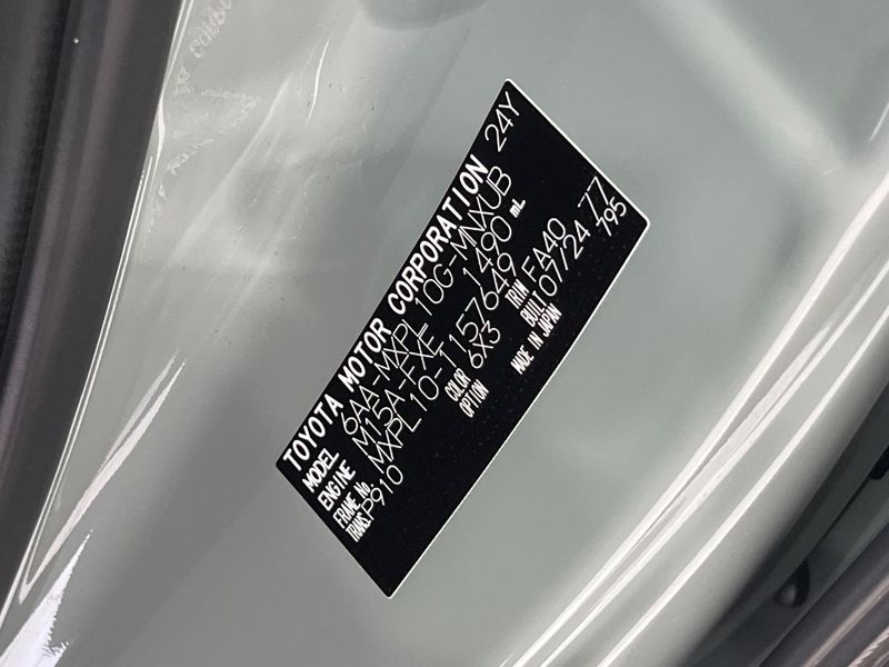 2024 Toyota Sienta 6AA-MXPL10G (UW-6a9f7e29a8a9d)[1]