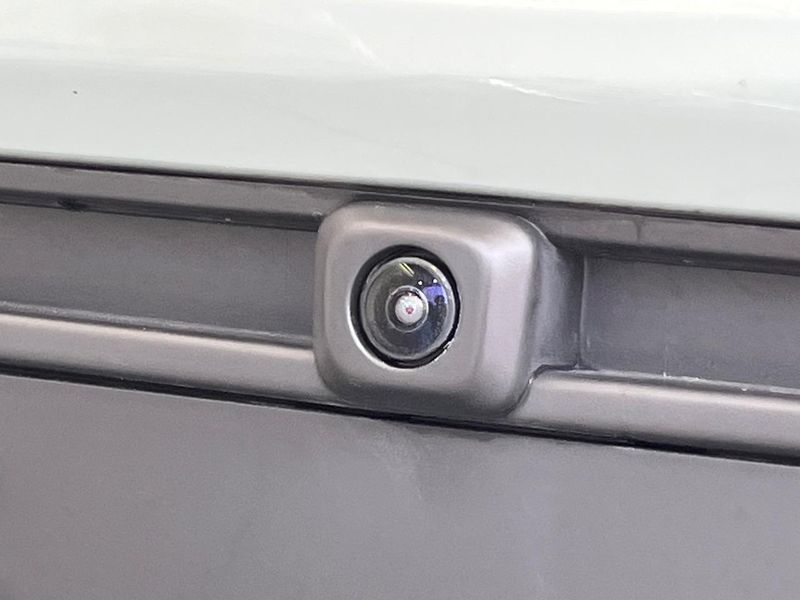 2024 Toyota Sienta 6AA-MXPL10G (UW-6a9f7e29a8a9d)[6]