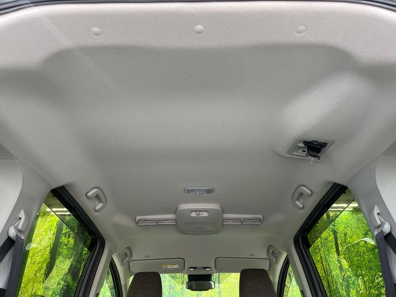 2024 Toyota Sienta 6AA-MXPL10G (UW-6a9f7e29a8a9d)[24]