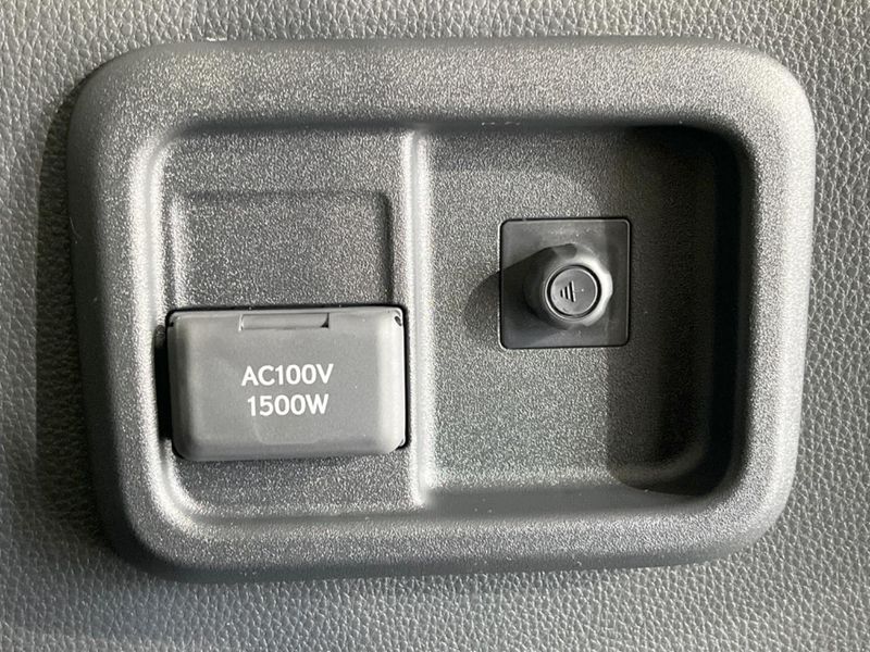 2026 Toyota Sienta 6AA-MXPL10G (UW-6a9f7e2f7f94c)[10]