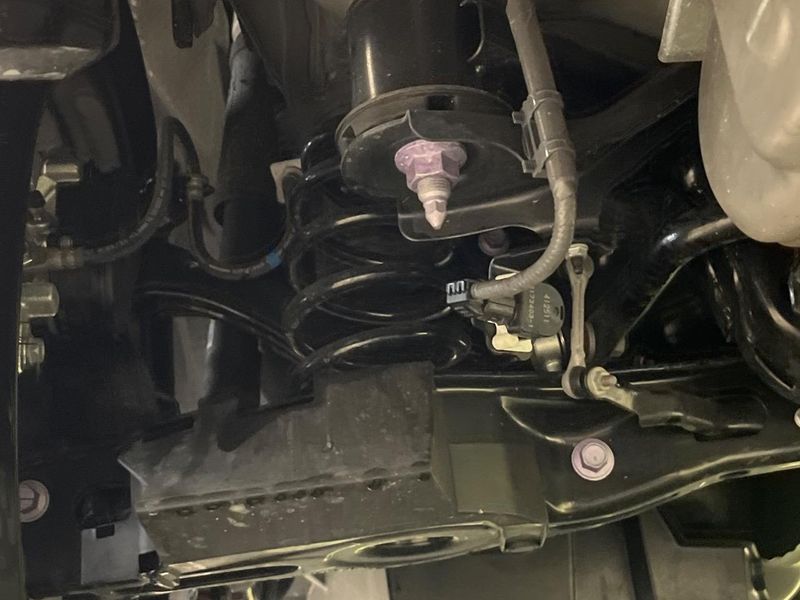 2025 Toyota Harrier 6BA-MXUA80 (UW-6a9f7e3bb3087)[22]