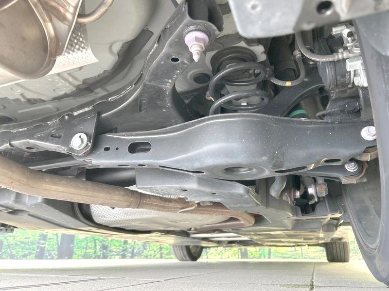 2023 Toyota Prius 6AA-MXWH60 (UW-6a9f7e417c2d4)[17]