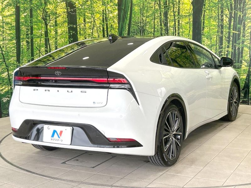 2023 Toyota Prius 6AA-MXWH60 (UW-6a9f7e417c2d4)[27]