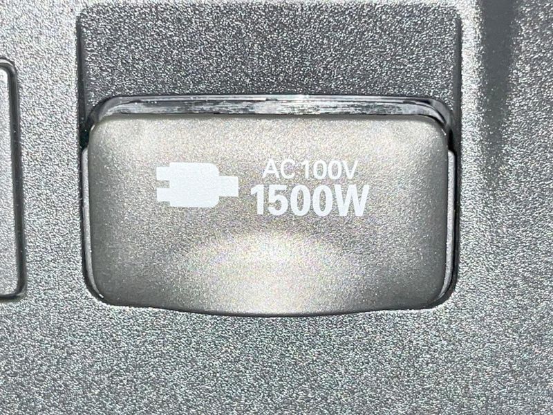 2024 Toyota Prius 6AA-MXWH60 (UW-6a9f7e439ff3c)[22]