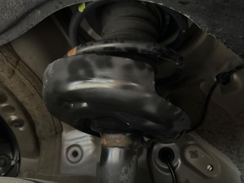2023 Toyota Voxy 6BA-MZRA95W (UW-6a9f7e562b7bd)[10]