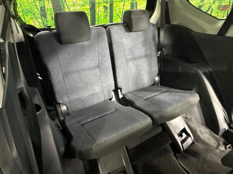2015 Toyota Sienta DBA-NCP175G (UW-6a9f7e57e984d)[17]