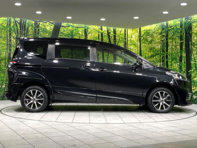 2016 Toyota Sienta DBA-NCP175G (UW-6a9f7e57f3613)[28]