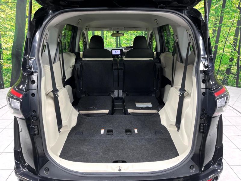 2016 Toyota Sienta DBA-NCP175G (UW-6a9f7e57f3613)[5]