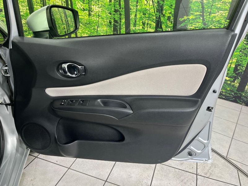 2017 Nissan Note DBA-NE12 (UW-6a9f7e5c23469)[26]