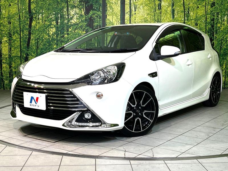 2015 Toyota Aqua DAA-NHP10 (UW-6a9f7e6031602)[0]