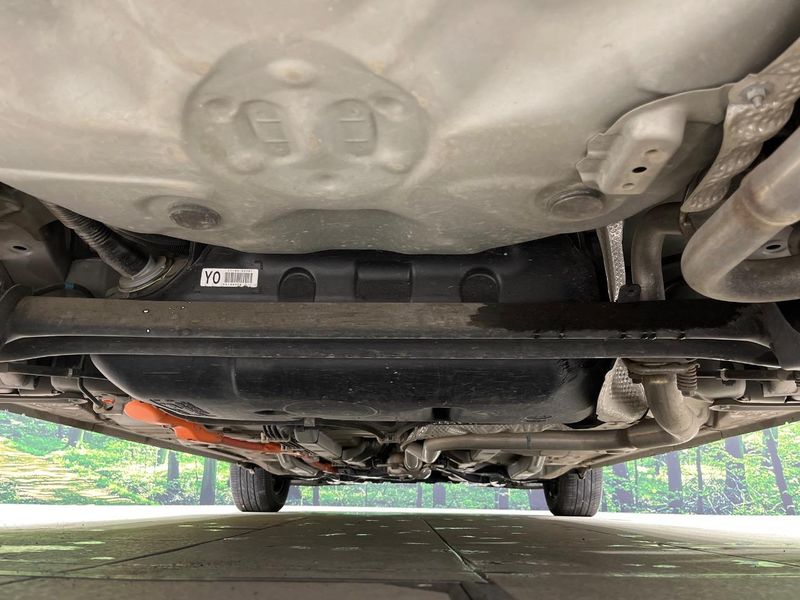 2014 Toyota Aqua DAA-NHP10 (UW-6a9f7e66bc976)[8]