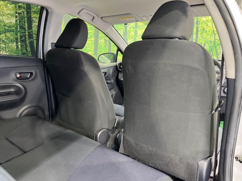 2015 Toyota Aqua DAA-NHP10 (UW-6a9f7e6861437)[13]