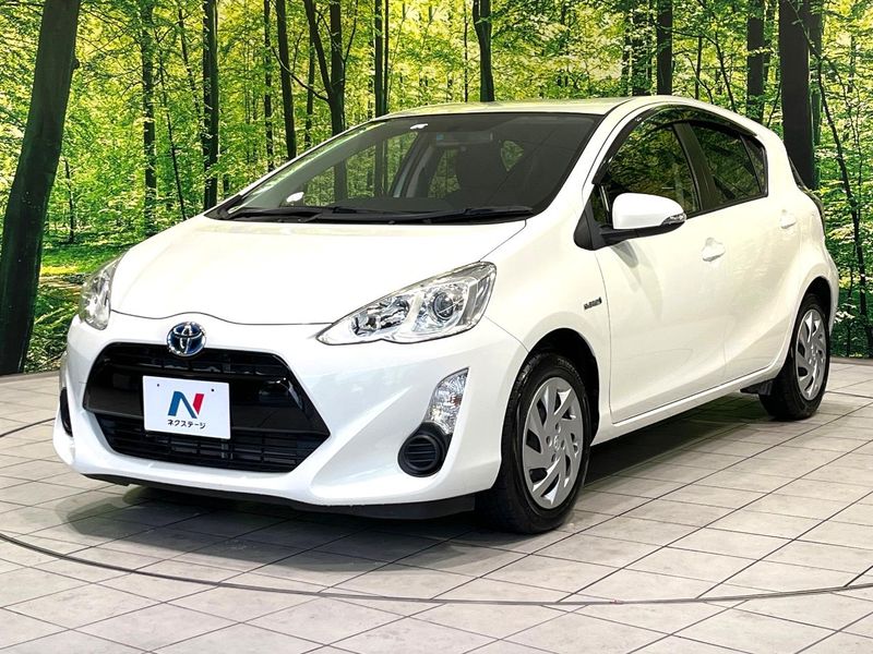 2015 Toyota Aqua DAA-NHP10 (UW-6a9f7e68a70b6)[5]
